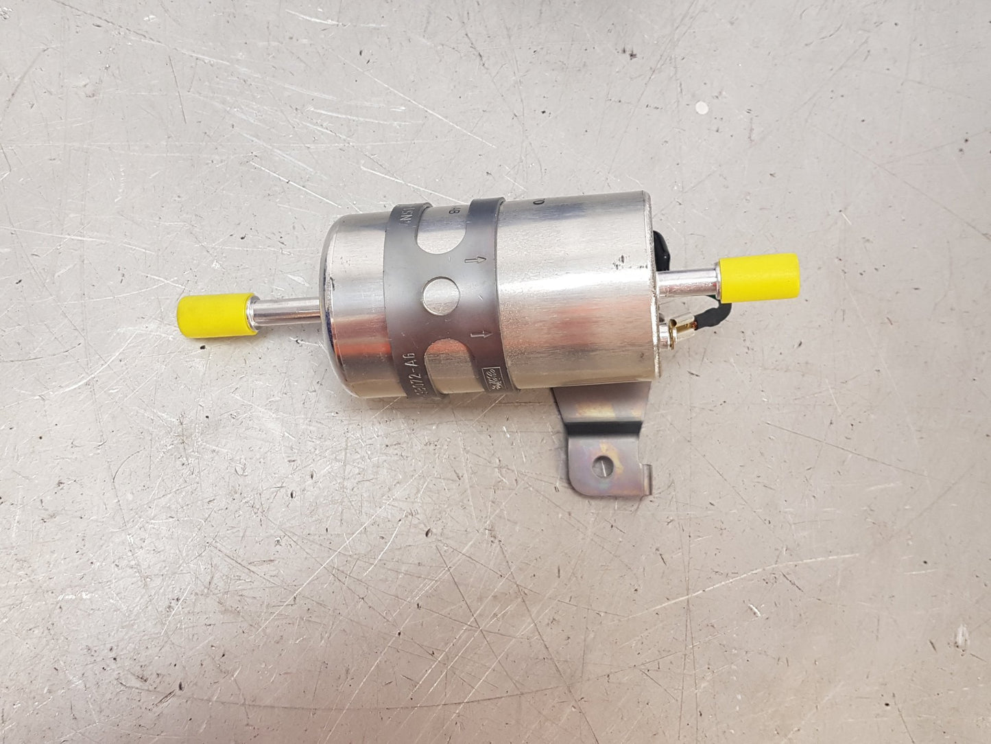 2006 - 2014 Volvo XC90   Fuel Filter 31261059