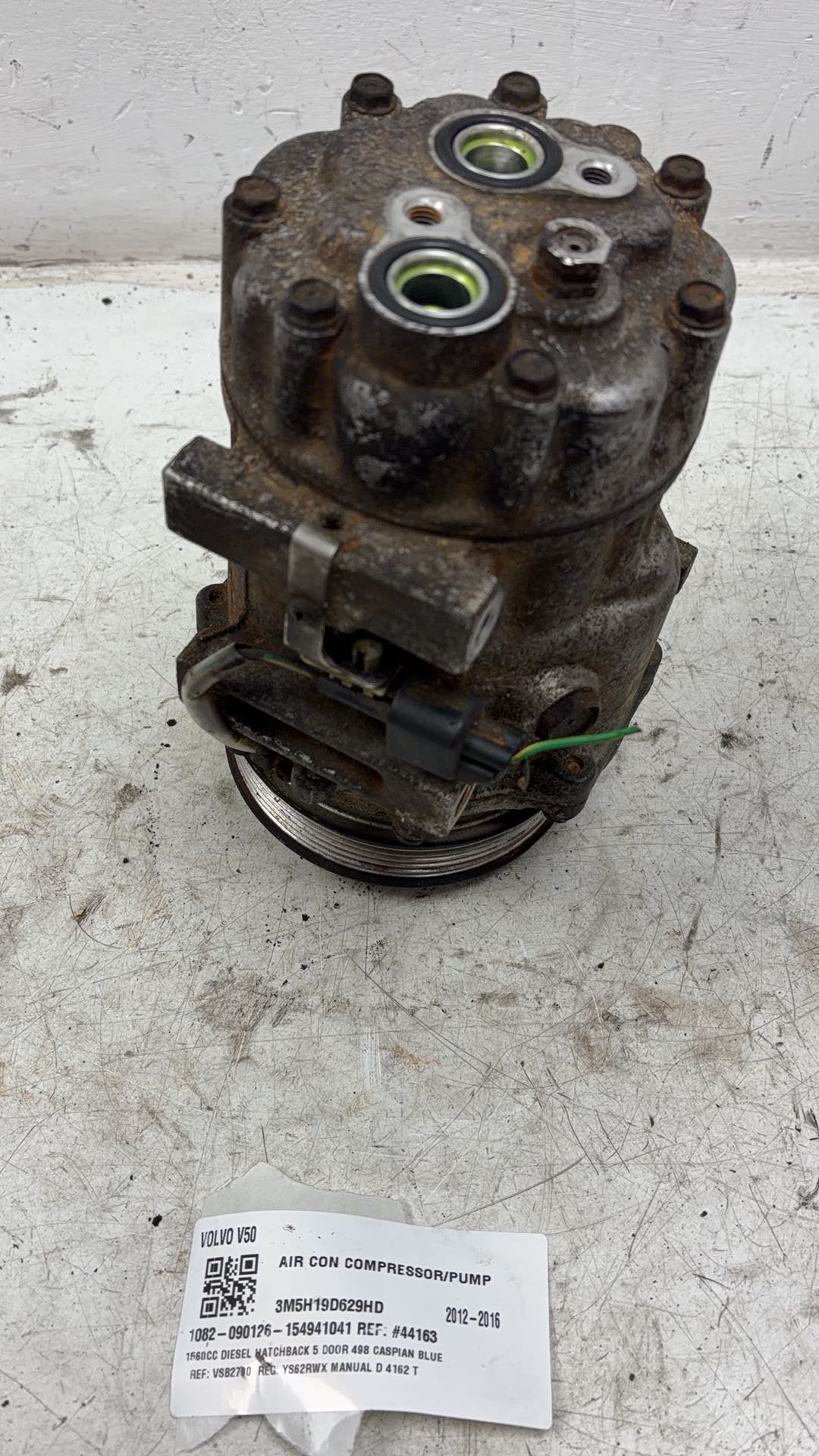 2013 - 2016 Volvo V40 III 525 Hatchback A/C Compressor 3M5H19D629HD