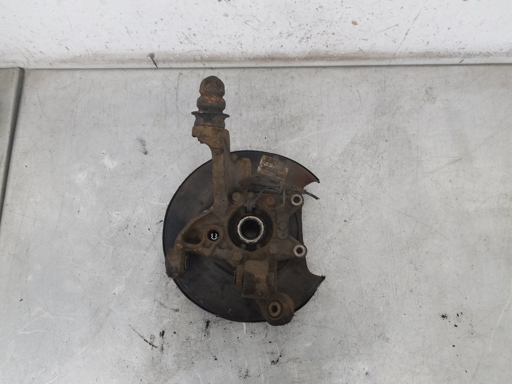 2007 - 2014 Volvo XC90  Estate Left Rear Hub Assembly