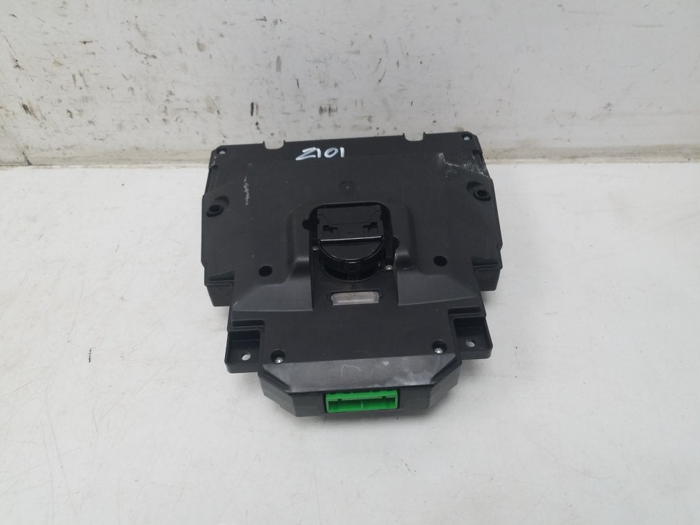 2012 - 2016 Volvo V40  Hatchback HEATER & RADIO CONTROL PANNEL 31288103