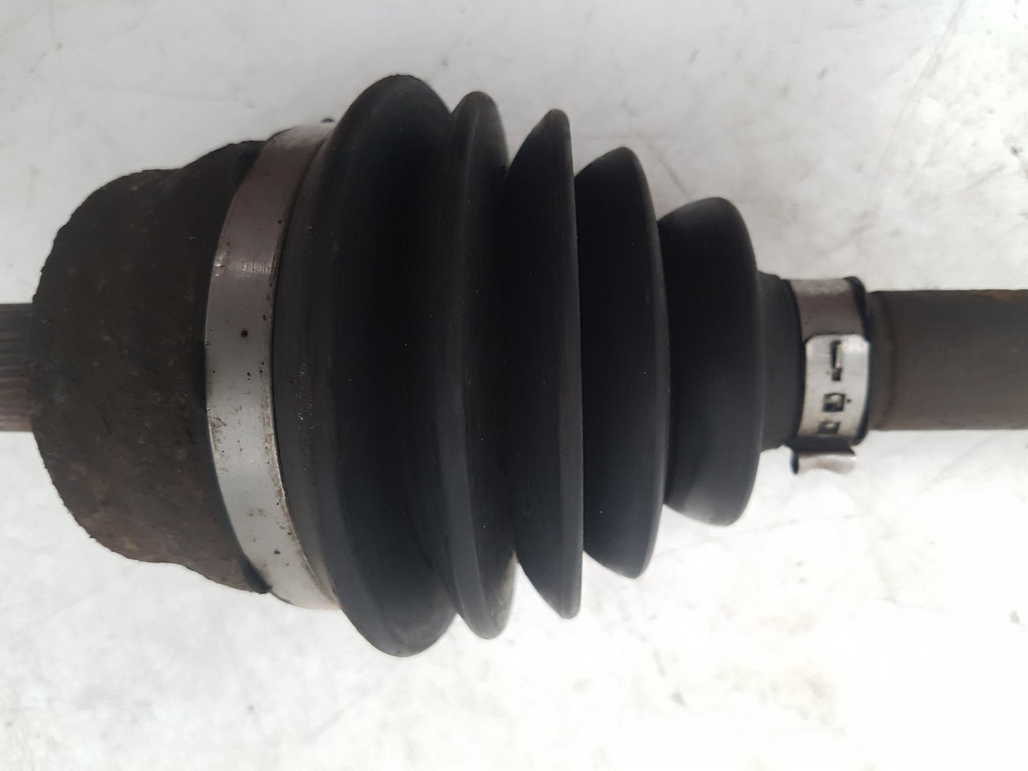 2012 - 2019 Volvo V40  Hatchback DRIVESHAFT - PASSENGER FRONT (MANUAL) (ABS) 31280669 36000675 36000675
