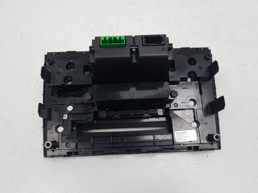 2005 - 2012 Volvo XC90  Estate Radio Controls 31300031