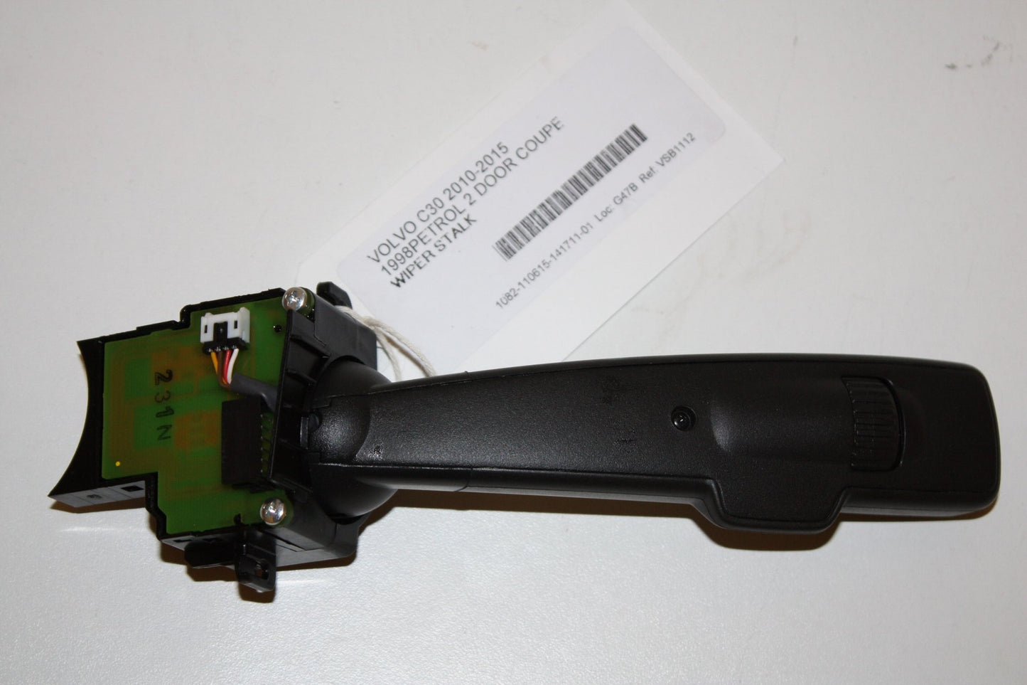2009 - 2013 Volvo C30  Hatchback Wiper Switch 8682869