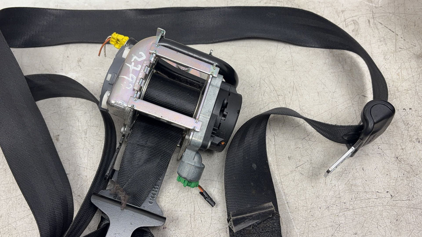 2011 - 2014 Volvo V60 I 155 Estate Right Front Seat Belt 39818843