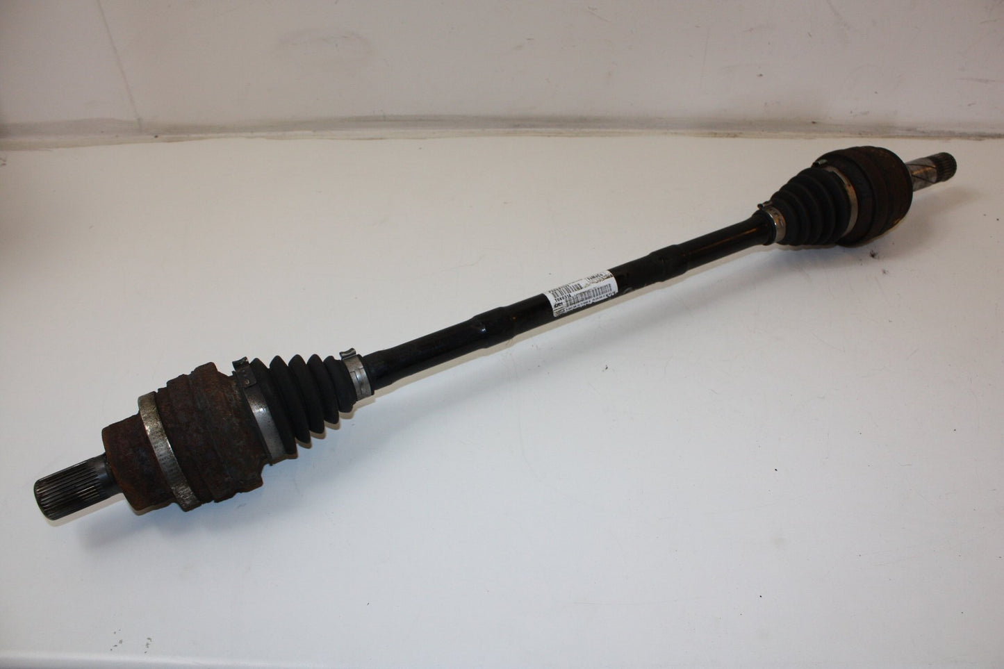 2007 - 2011 Volvo V70   Left Rear Drive Axle 30681132