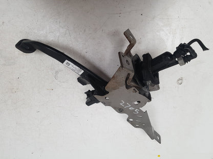 2005 - 2012 Volvo S40  Saloon Clutch Pedal 31202374