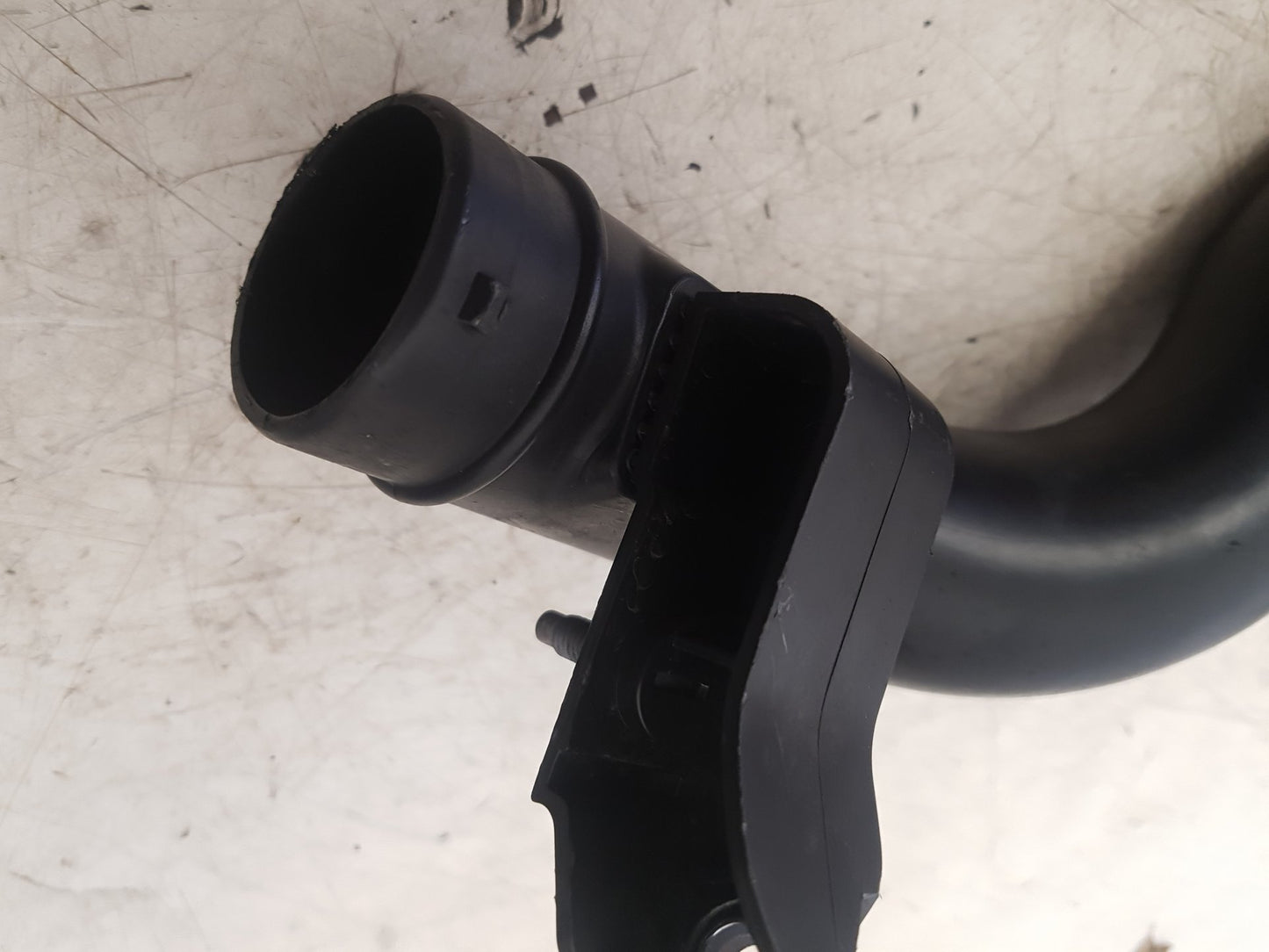 2017 - 2025 Volvo V90 235, 236 Estate INTAKE PIPE 31657797