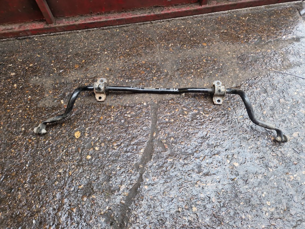 2012 - 2020 Volvo V40  Hatchback Front Sway Bar AV615482DB