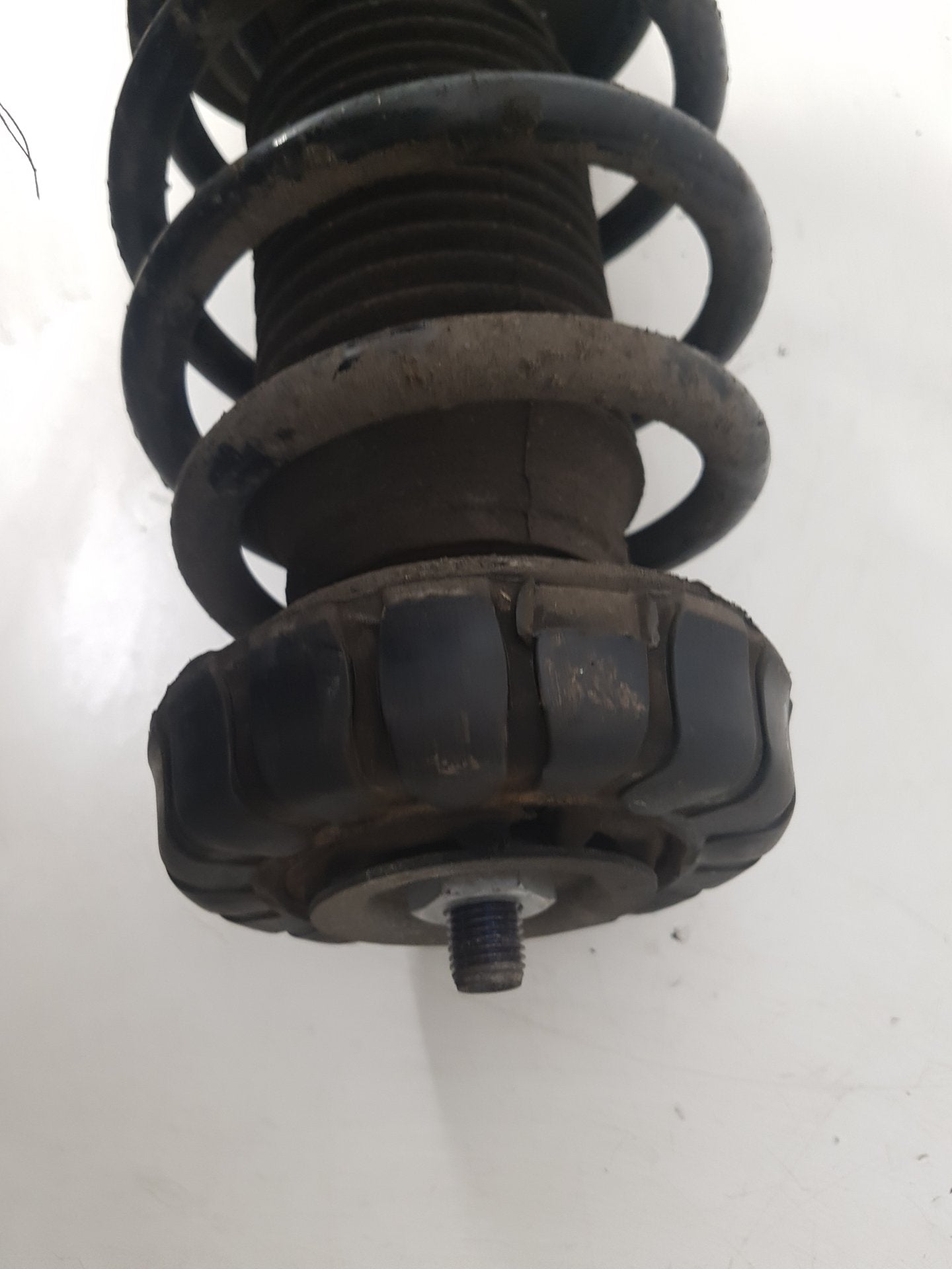 2010 - 2012 Saab 9-5  Saloon Left Front Shock Absorber 12822736
