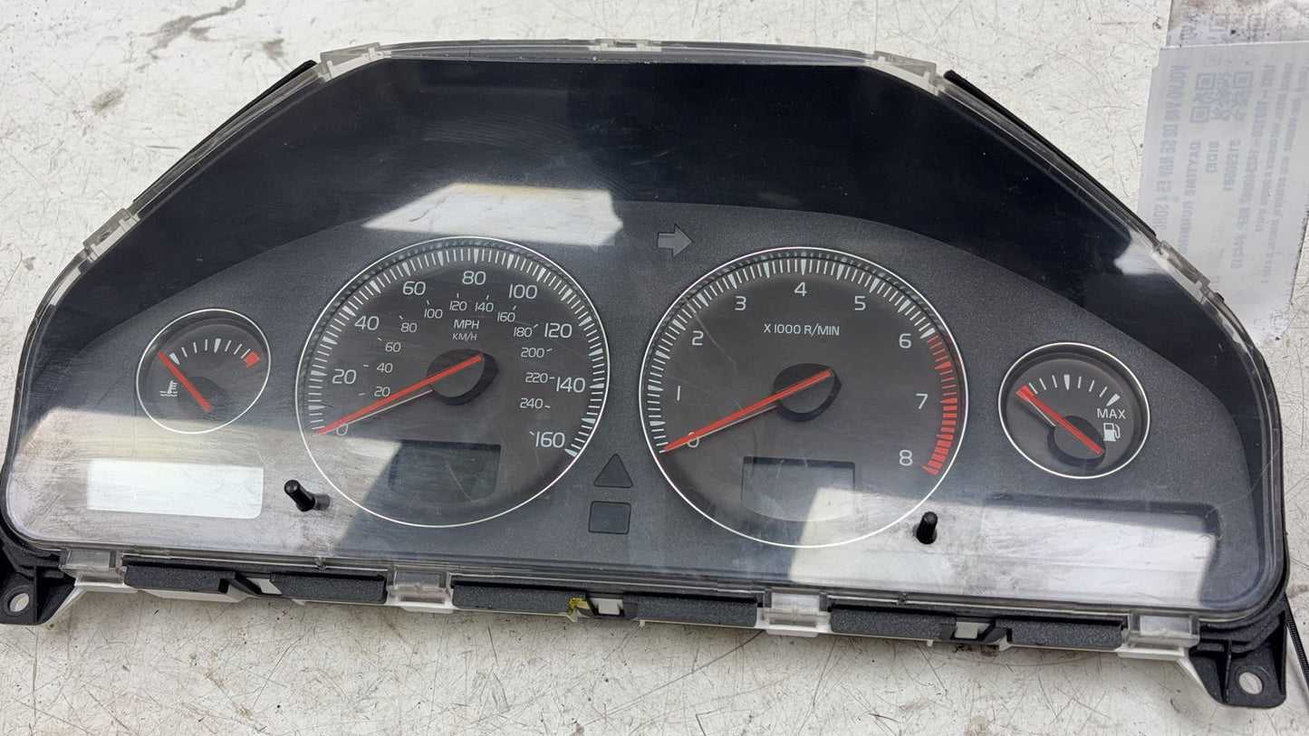2002 - 2006 Volvo XC90  Estate Instrument Cluster 8691648