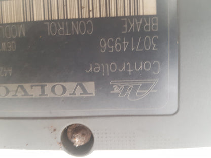 2000 - 2007 Volvo XC70  Estate ABS Pump/Modulator 30714956