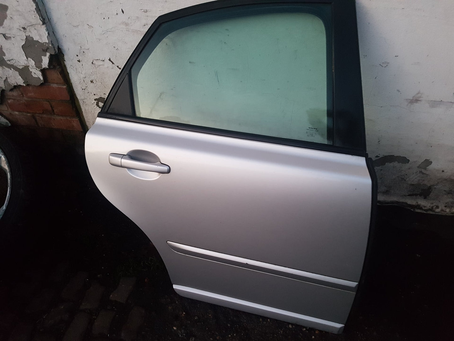 2005 - 2012 Volvo S40  Saloon DOOR - (REAR DRIVER SIDE) 30762493