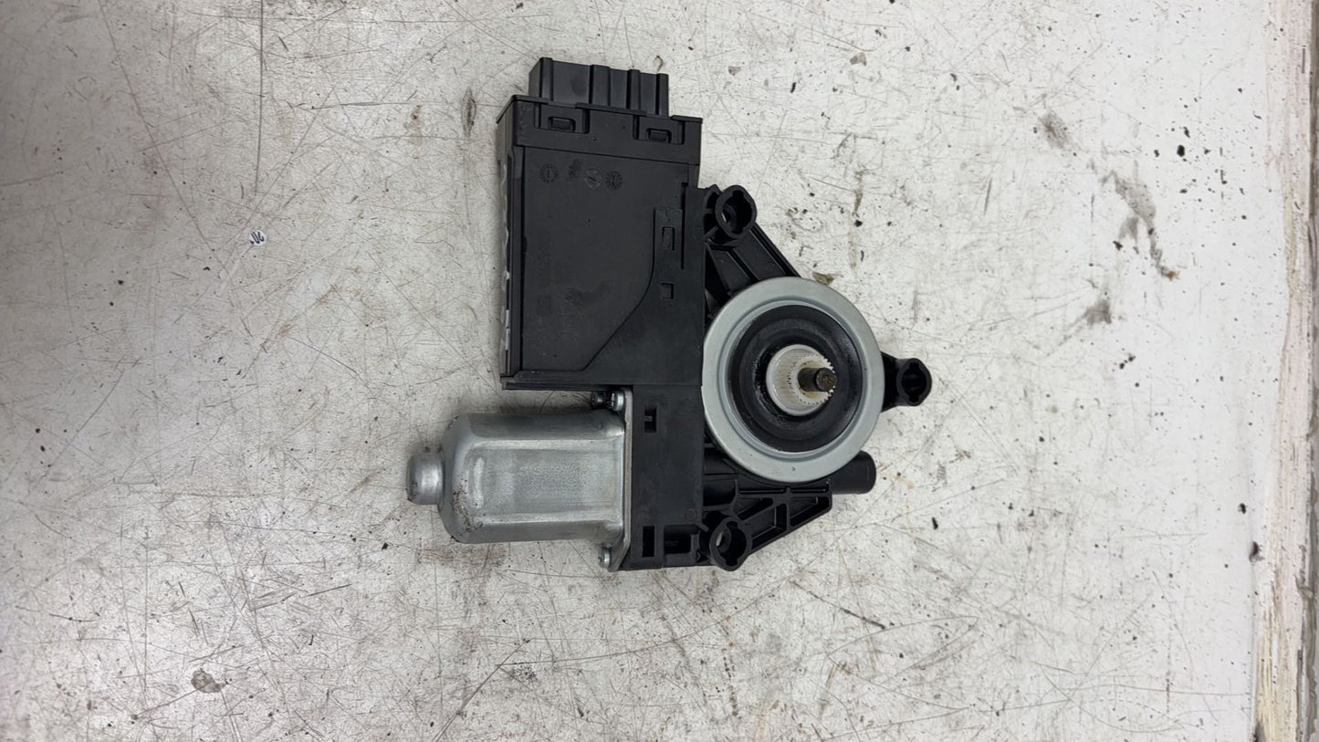 2017 - 2026 Volvo V60 II 225 Estate WINDOW REG MOTOR (DRIVER SIDE REAR) 3167475