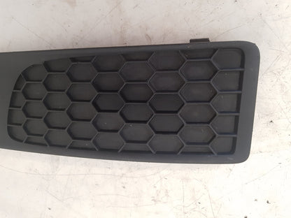 2006 - 2011 Volvo S80  Saloon FOG LIGHT GRILL (LEFT) 30655929