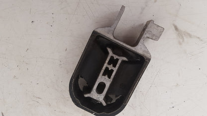 2015 - 2019 Volvo V40 Cross Country  Hatchback TORQUE ARM (MOUNT) 31359652