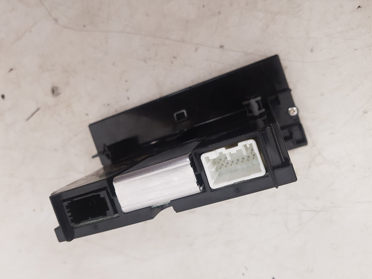 2006 - 2012 Volvo C30  Hatchback Dash Display Unit 31268055