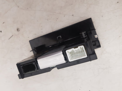 2006 - 2012 Volvo C30  Hatchback Dash Display Unit 31268055