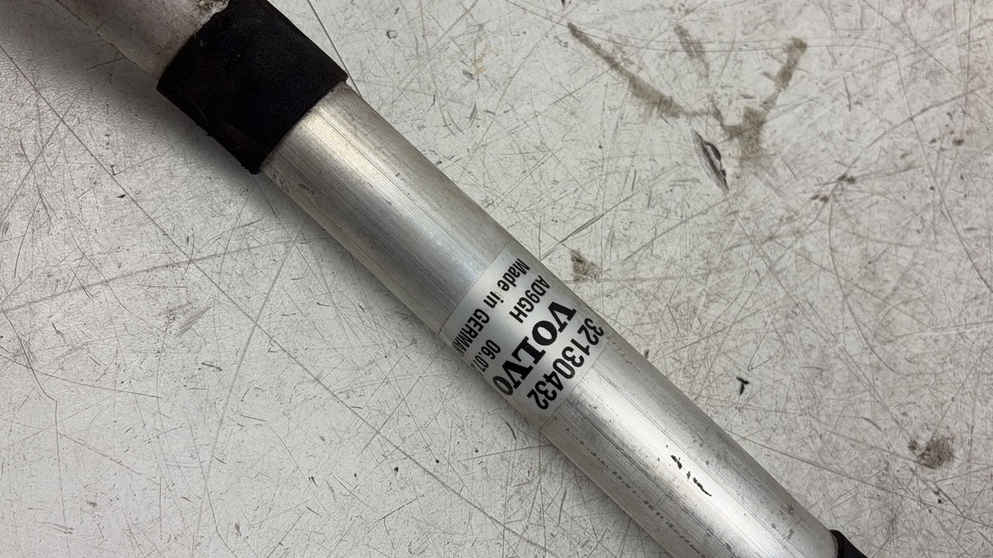 2016 - 2023 Volvo XC90 II 256 Estate A/C Pipe  31455711