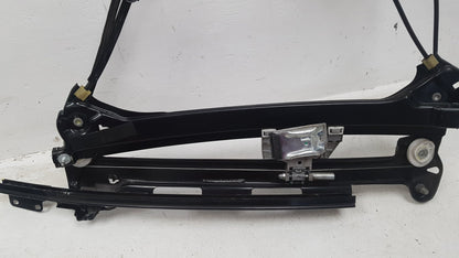 2007 - 2013 Volvo C70  Convertible WINDOW REGULATOR/MECH ELECTRIC  (FRONT PASSENGER SIDE) 30633660