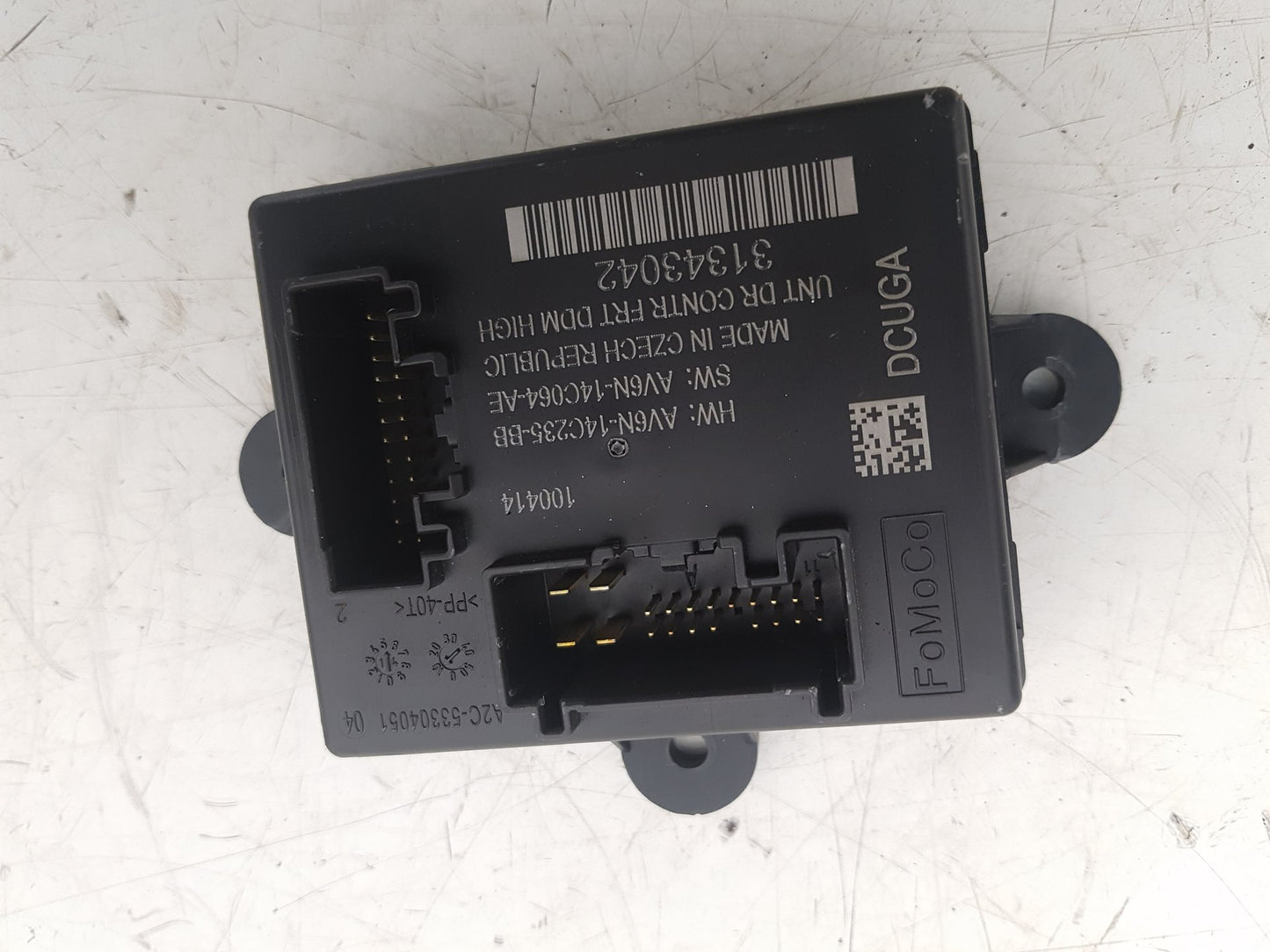 2012 - 2015 Volvo V40  Hatchback Door Control Module 31343042