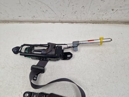 2003 - 2007 Volvo V70  Estate Left Front Seat Belt 30662989