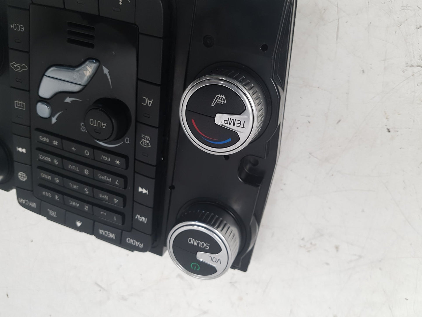 2009 - 2017 Volvo XC60 I 156 Estate HEATER & RADIO CONTROL PANNEL 31398587