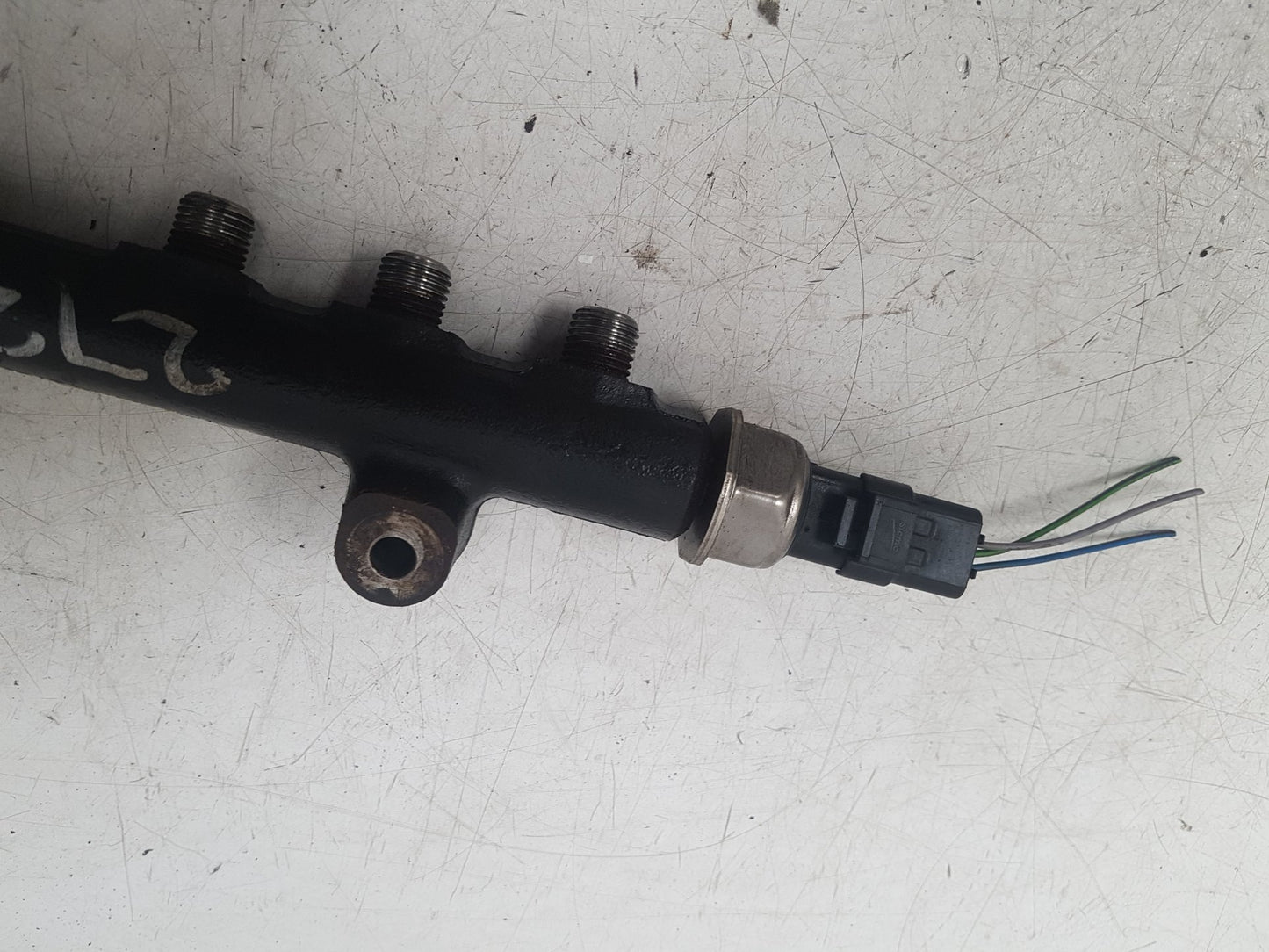 2013 - 2019 Volvo V40 III 525 Hatchback Injection Rail 968529758002