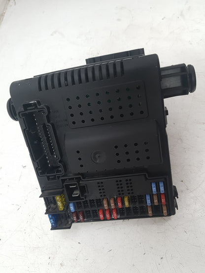 2000 - 2007 Volvo XC70  Estate CENTRAL ELECTRONIC MODULE (CEM) 30765646