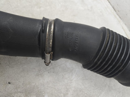 2000 - 2007 Volvo XC70  Estate Intercooler Pipe 30714480