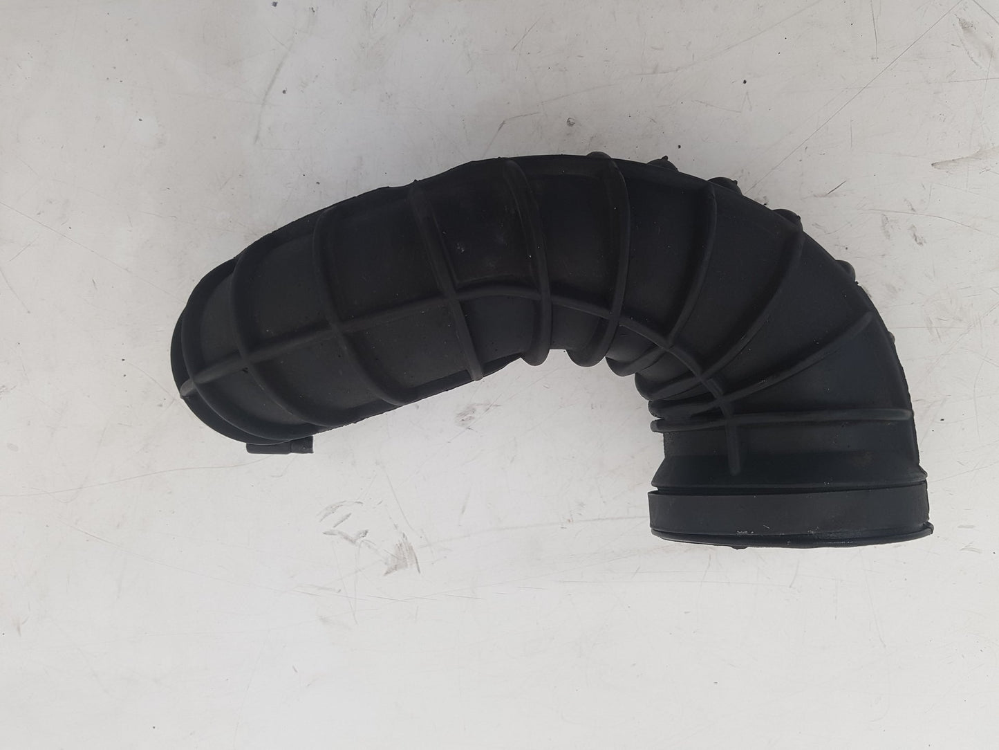 2001 - 2010 Volvo S60  Saloon INTERCOOLER HOSE 8634143