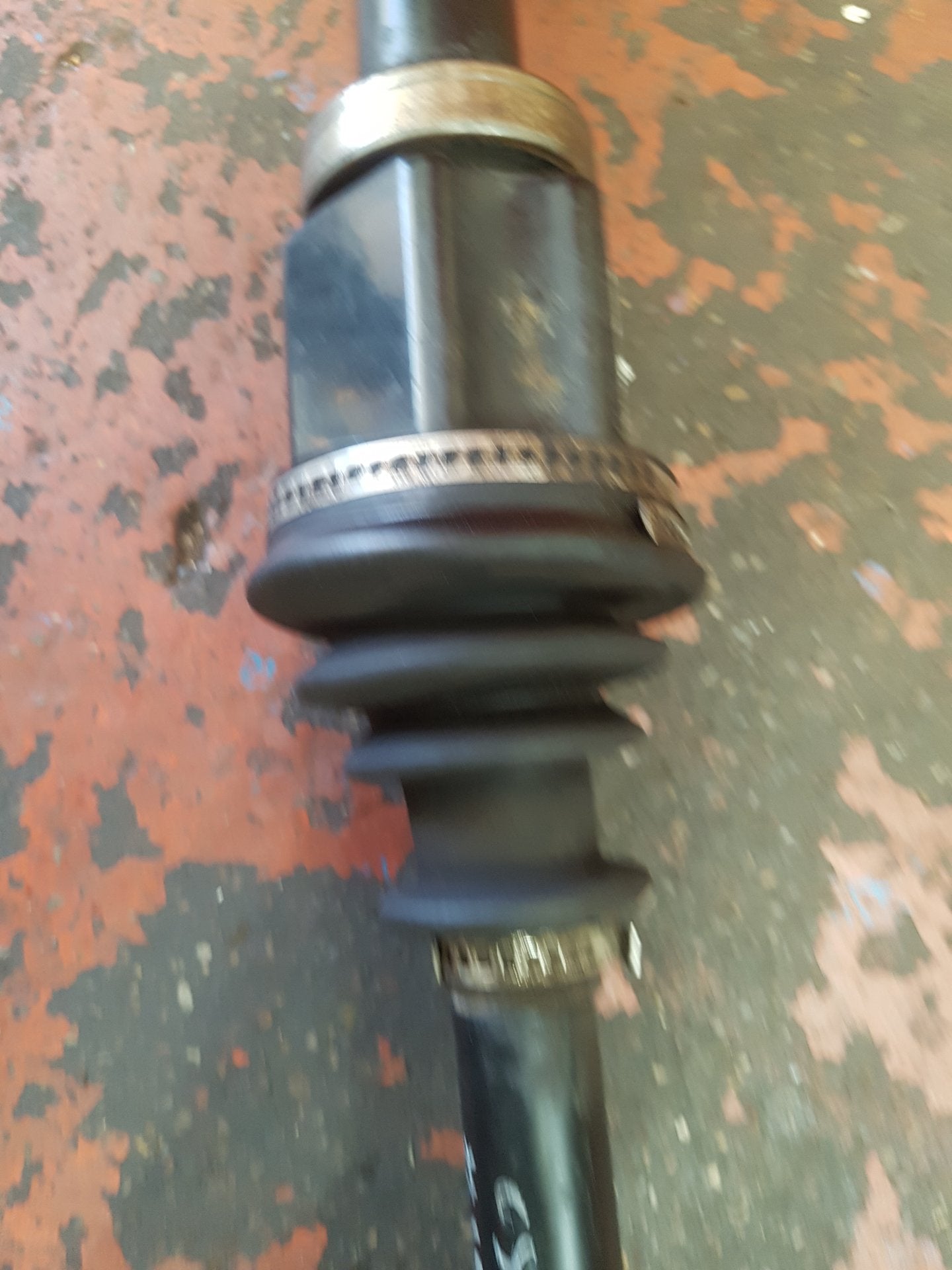 2006 - 2013 Volvo C70 II 542 Convertible Right Driveshaft 30759301