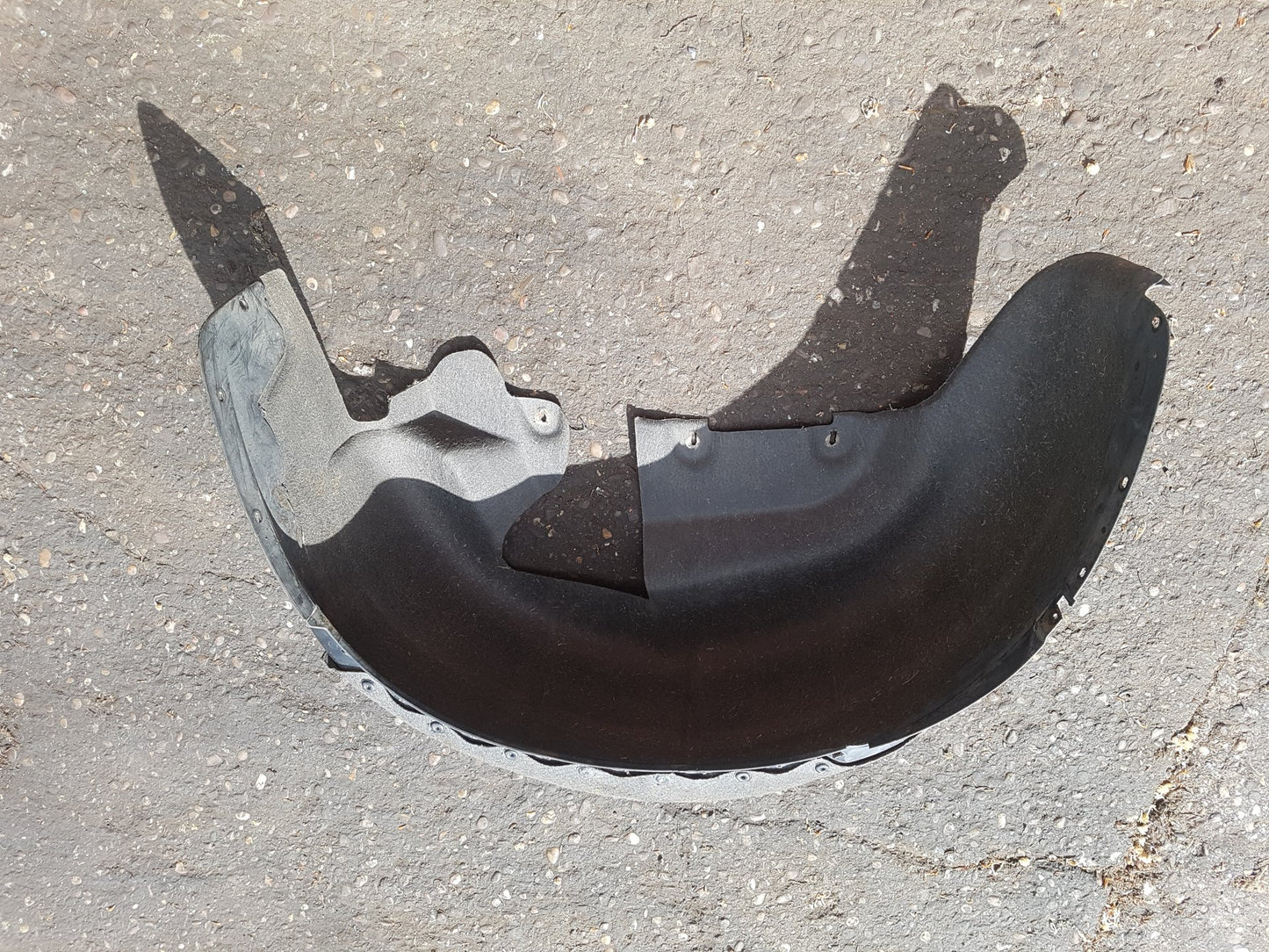2010 Volvo XC70  Estate Right Rear Wheel Arch Liner 000837Y381