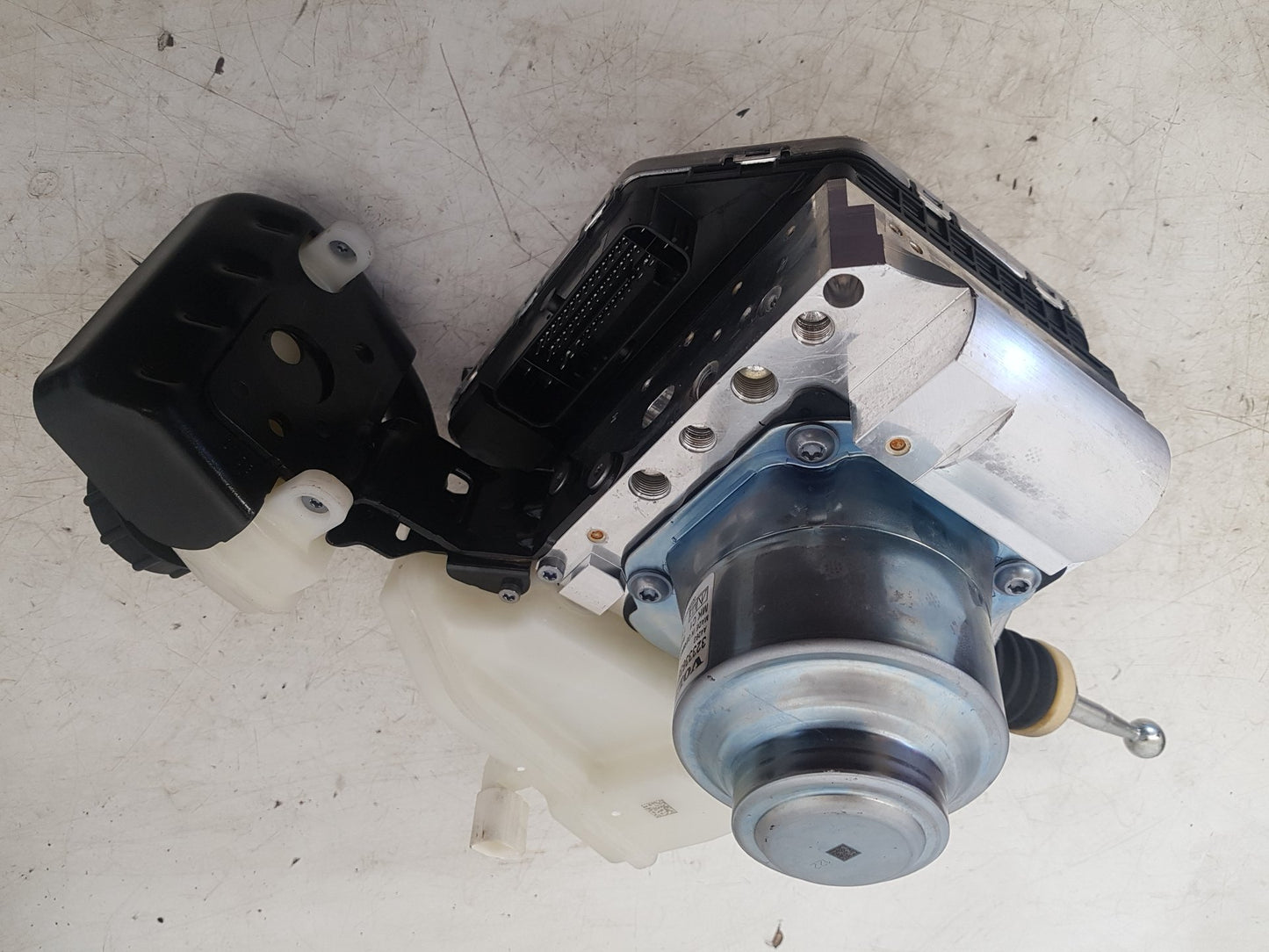 2017 - 2025 Volvo V90 235, 236 Estate BRAKE SERVO & BRAKE MASTER CYLINDER 32281728
