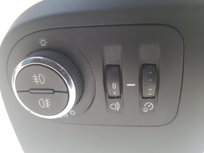 2010 - 2012 Saab 9-5  Saloon Headlight Switch 13286915