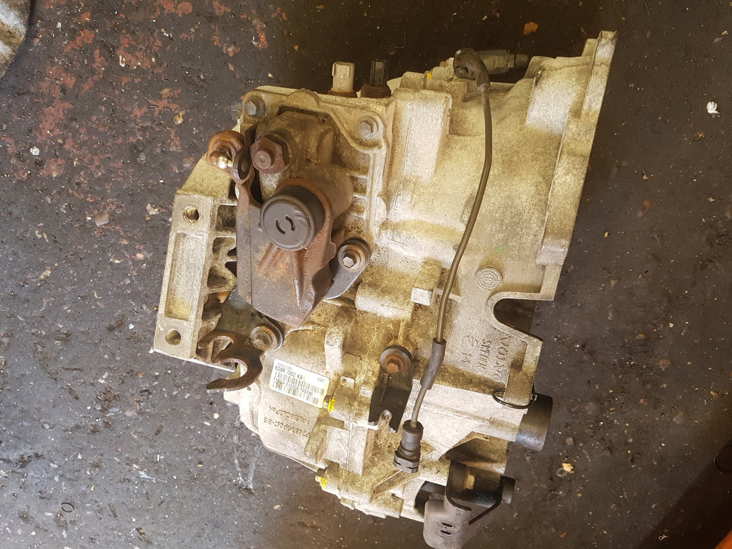 2009 - 2015 Volvo XC60  Estate Manual Gearbox 9482390