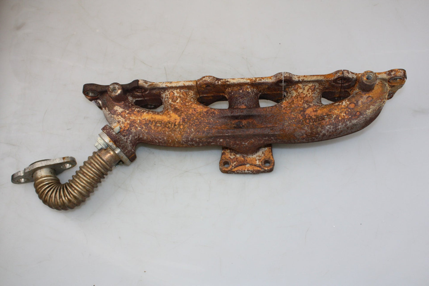 2010 - 2012 Volvo C30   Exhaust Manifold 30757870