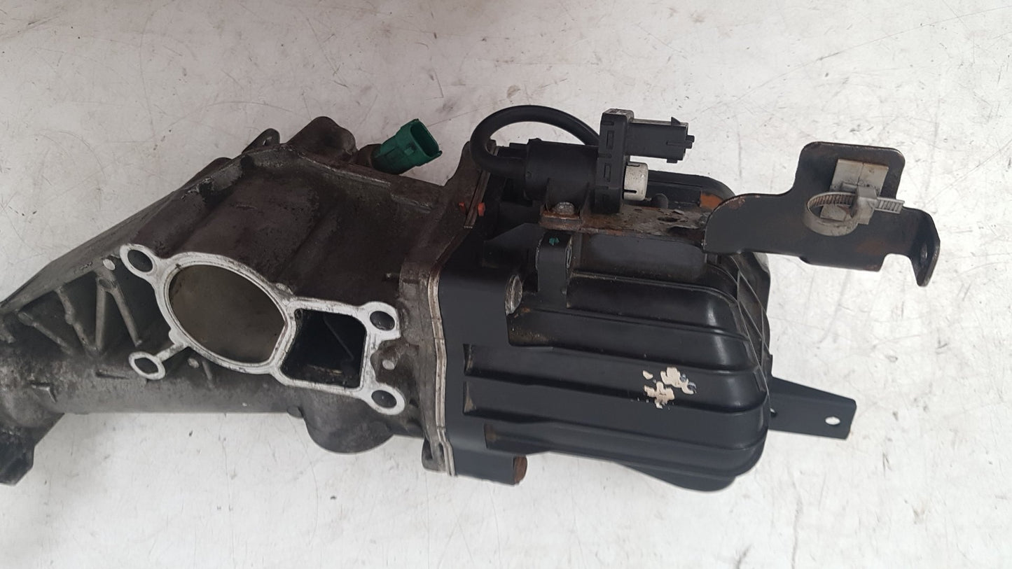 2001 - 2009 Saab 9-5  Estate EGR VALVE AND COOLER 55566052
