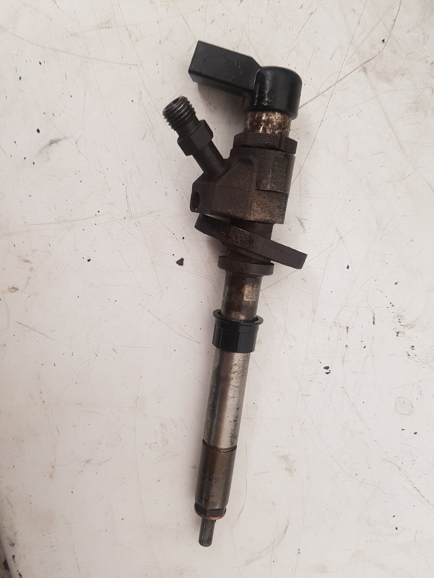 2006 - 2012 Volvo C30  Hatchback Fuel Injector 9657144580