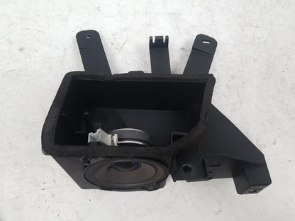 2007 - 2015 Saab 9-3  Estate LOUDSPEAKER (PASSENGER SIDE REAR) 12792504