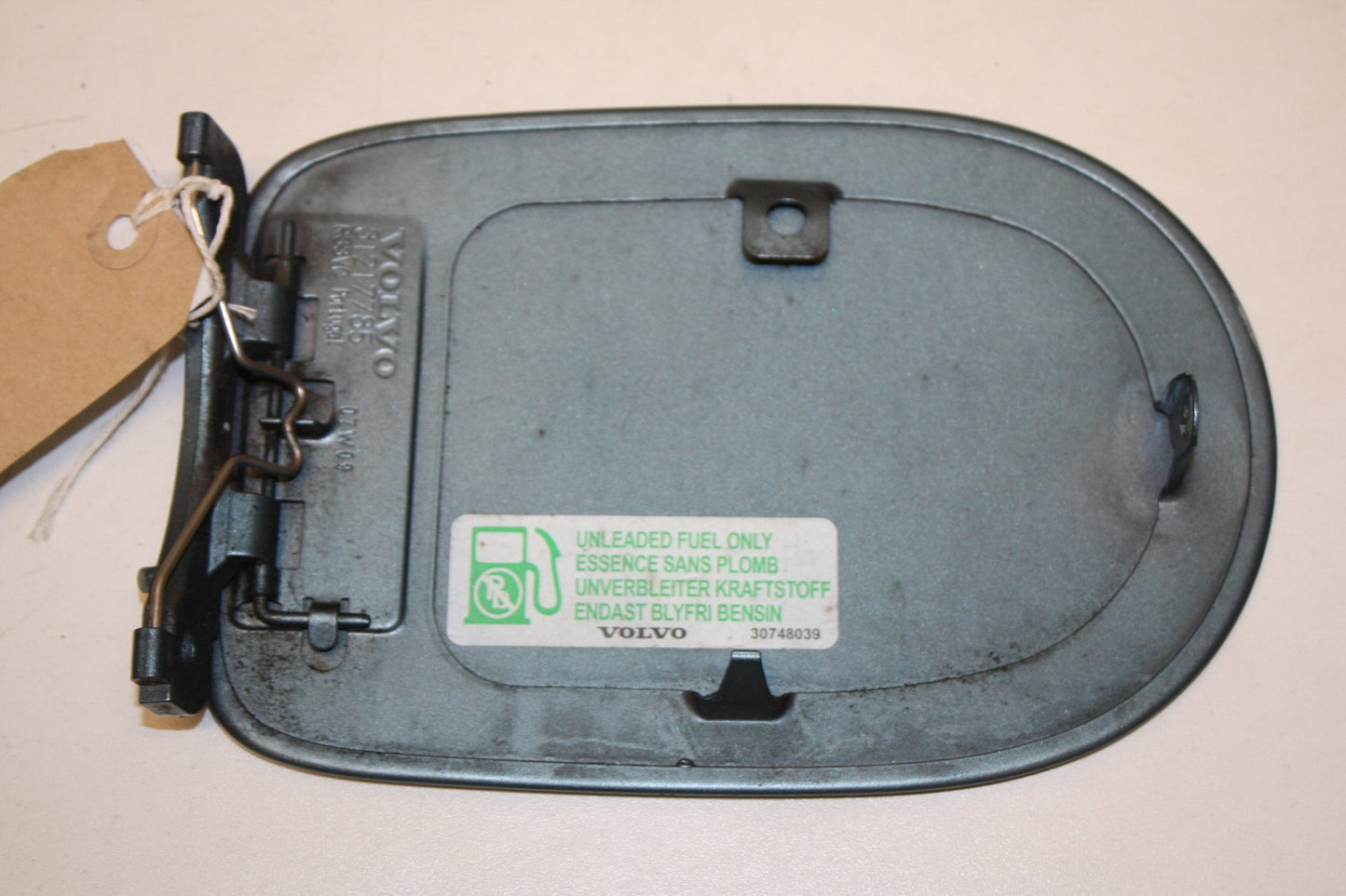 2007 - 2014 Volvo C30   Fuel Filler Door 31217785