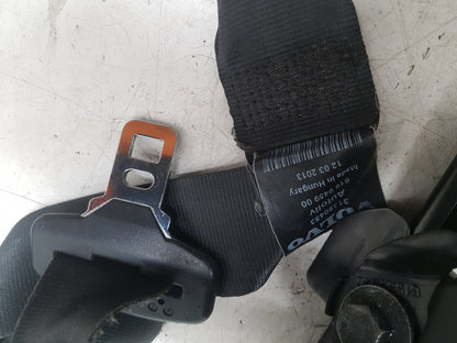 2013 Volvo V40  Hatchback Left Front Seat Belt 31390453