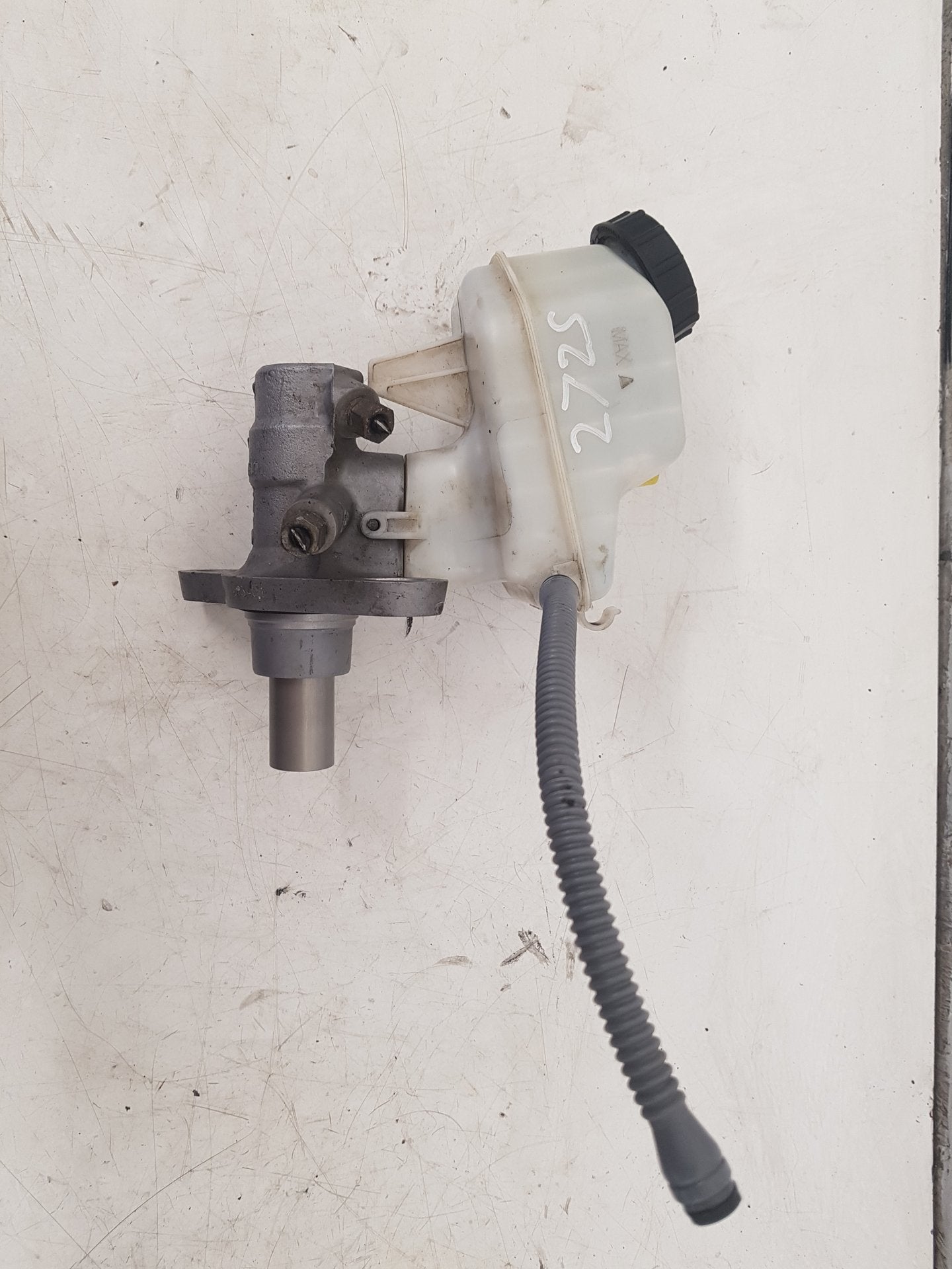 2010 - 2012 Saab 9-5  Saloon BRAKE FLUID RESERVOIR AND MASTER CYLINDER 4155 0110 24