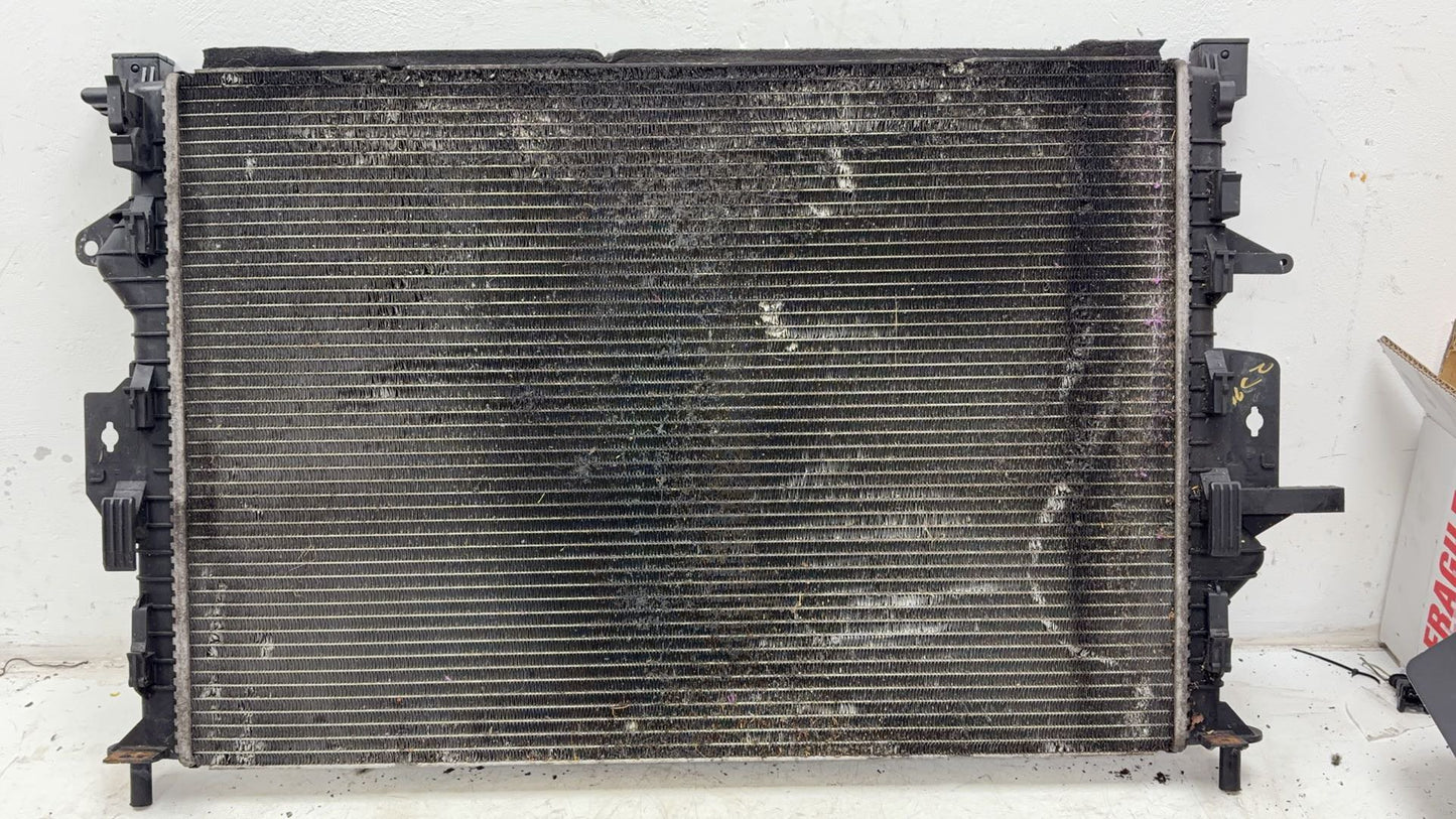 2013 - 2016 Volvo V40 III 525 Hatchback RADIATOR (AUTOMATIC)  (A/C CAR) 31319065