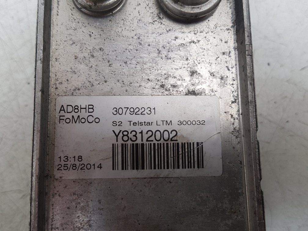 2008 - 2016 Volvo V70 III 135 Estate Engine Oil Cooler 30792231