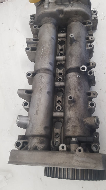 2007 - 2015 Saab 9-3  Estate ROCKER VALVE COVER 55214530