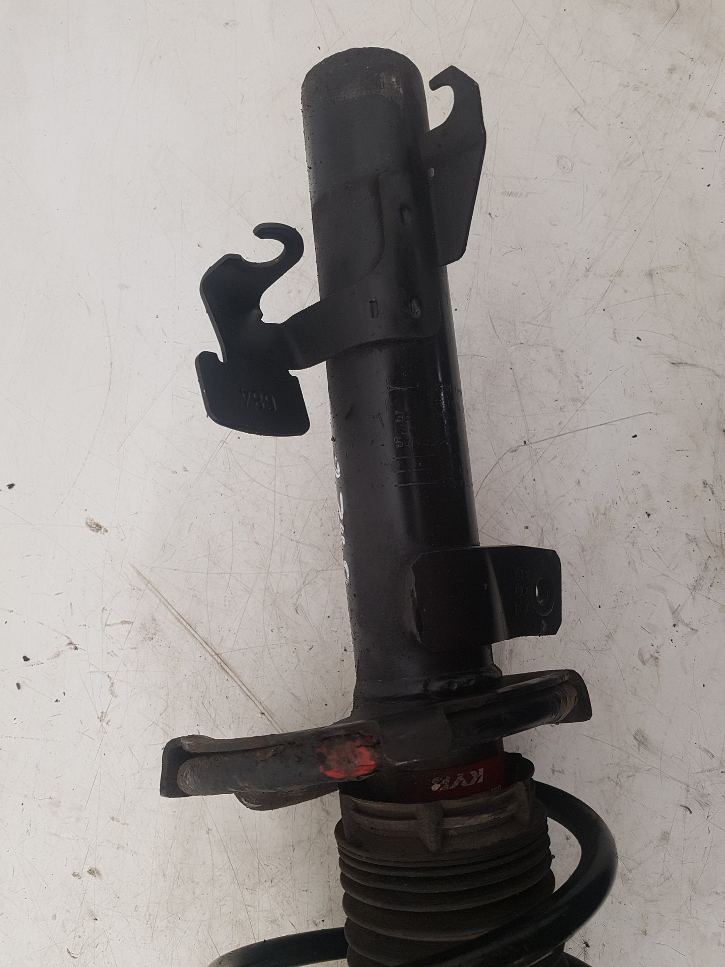2006 - 2012 Volvo C30  Hatchback Left Front Shock Absorber 334843