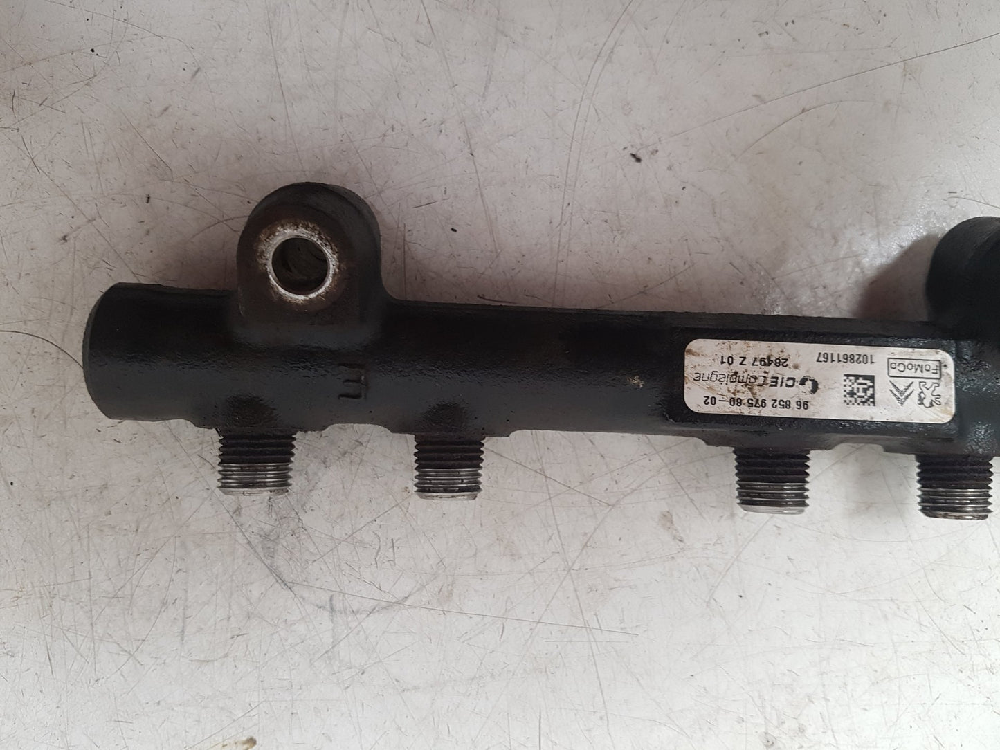 2010 Volvo S40  Saloon Injection Rail 9685297580-02