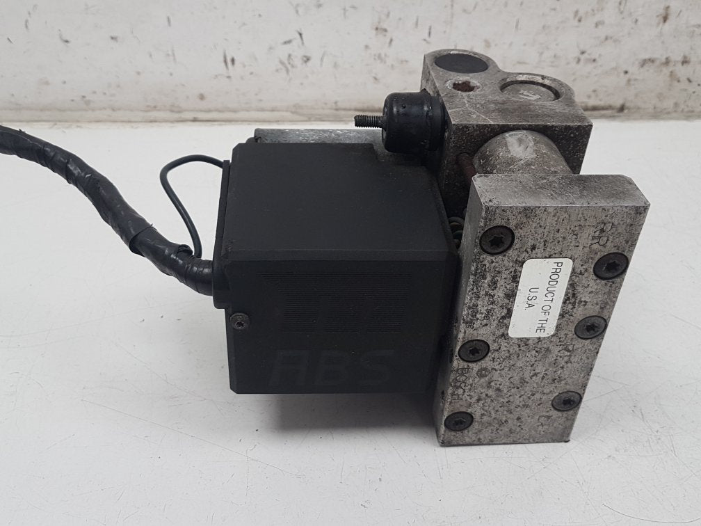 1986 - 1998 Volvo 940  Estate ABS Pump/Modulator 0 265 205 010