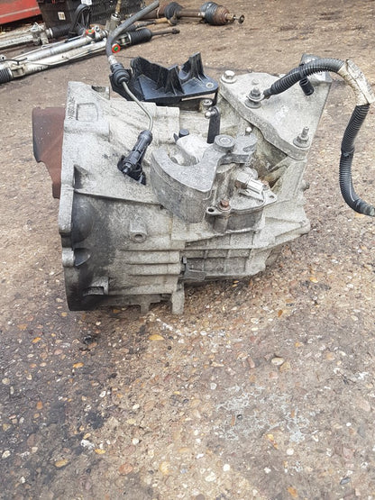 2007 - 2015 Volvo V70  Estate Manual Gearbox 8G9R7002RC