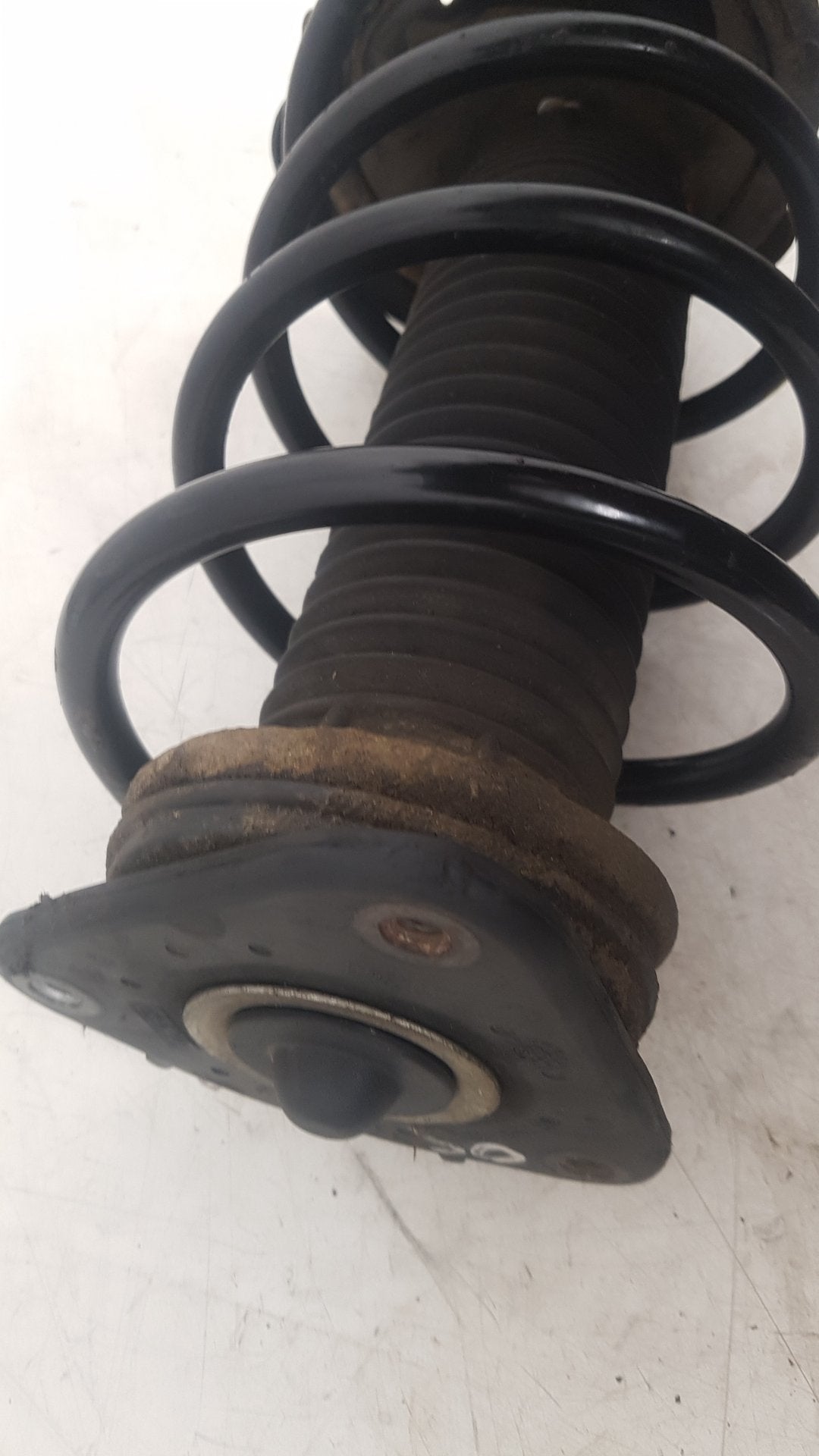 2006 - 2012 Volvo C30  Hatchback Right Front Shock Absorber
